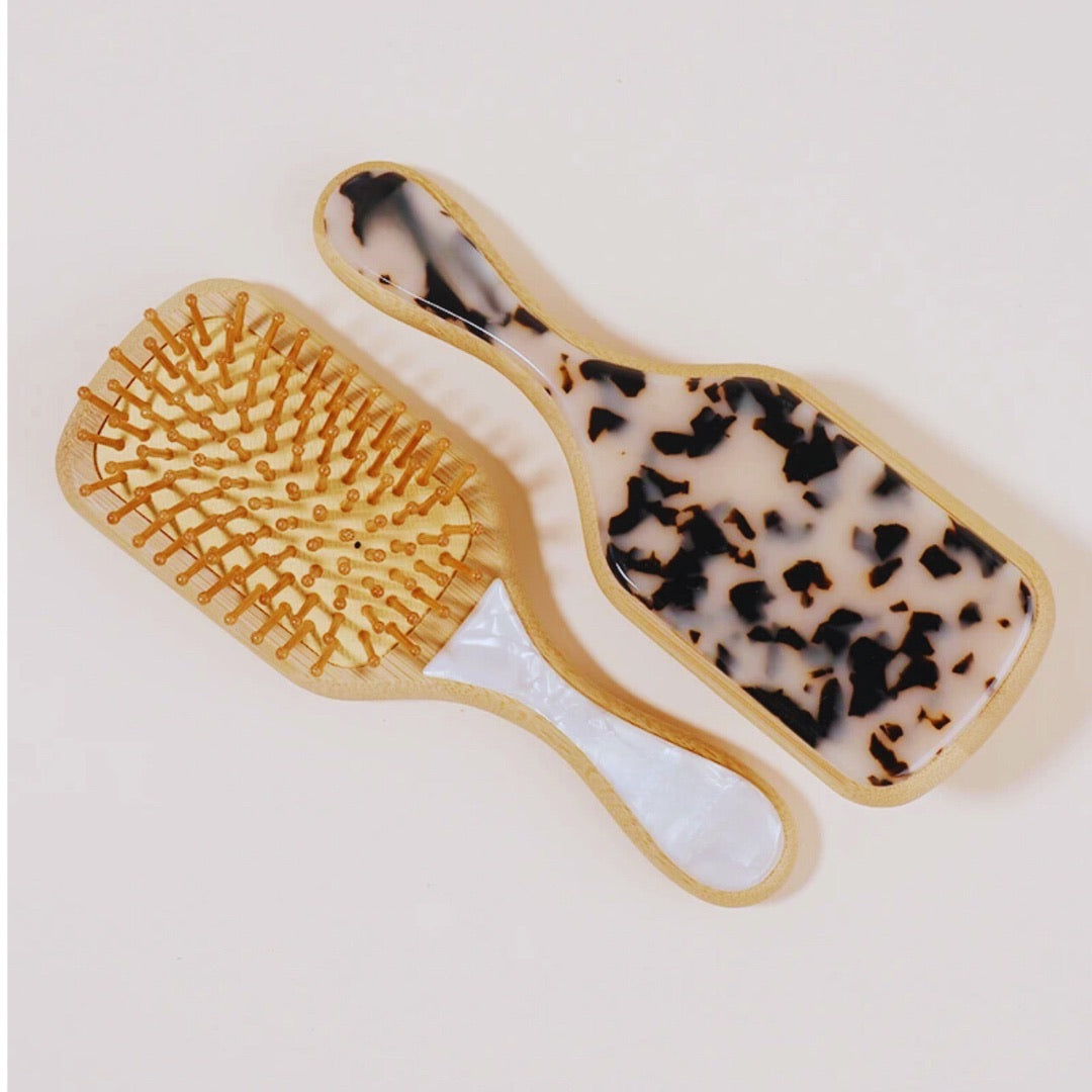 Hollywood Halo Blended Bristle Brush
